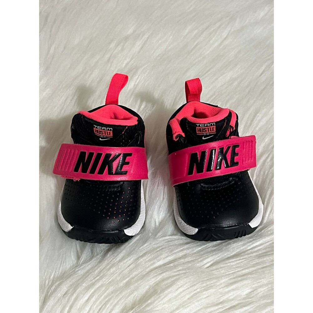 NIKE TODDLER TEAM HUSTLE D 8 TD BLACK RACER 881943-002 PINK & WHITE(JGU23)